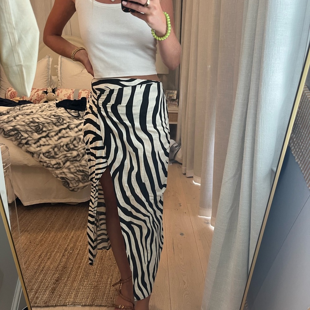 Zara Black and White Asymmetrical Maxi Skirt